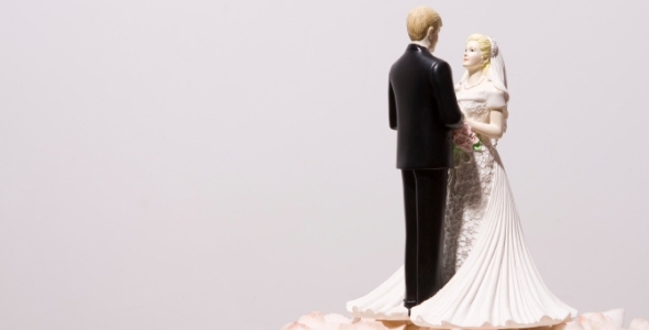 5 Ways to Keep Your Wedding from Breaking the Bank